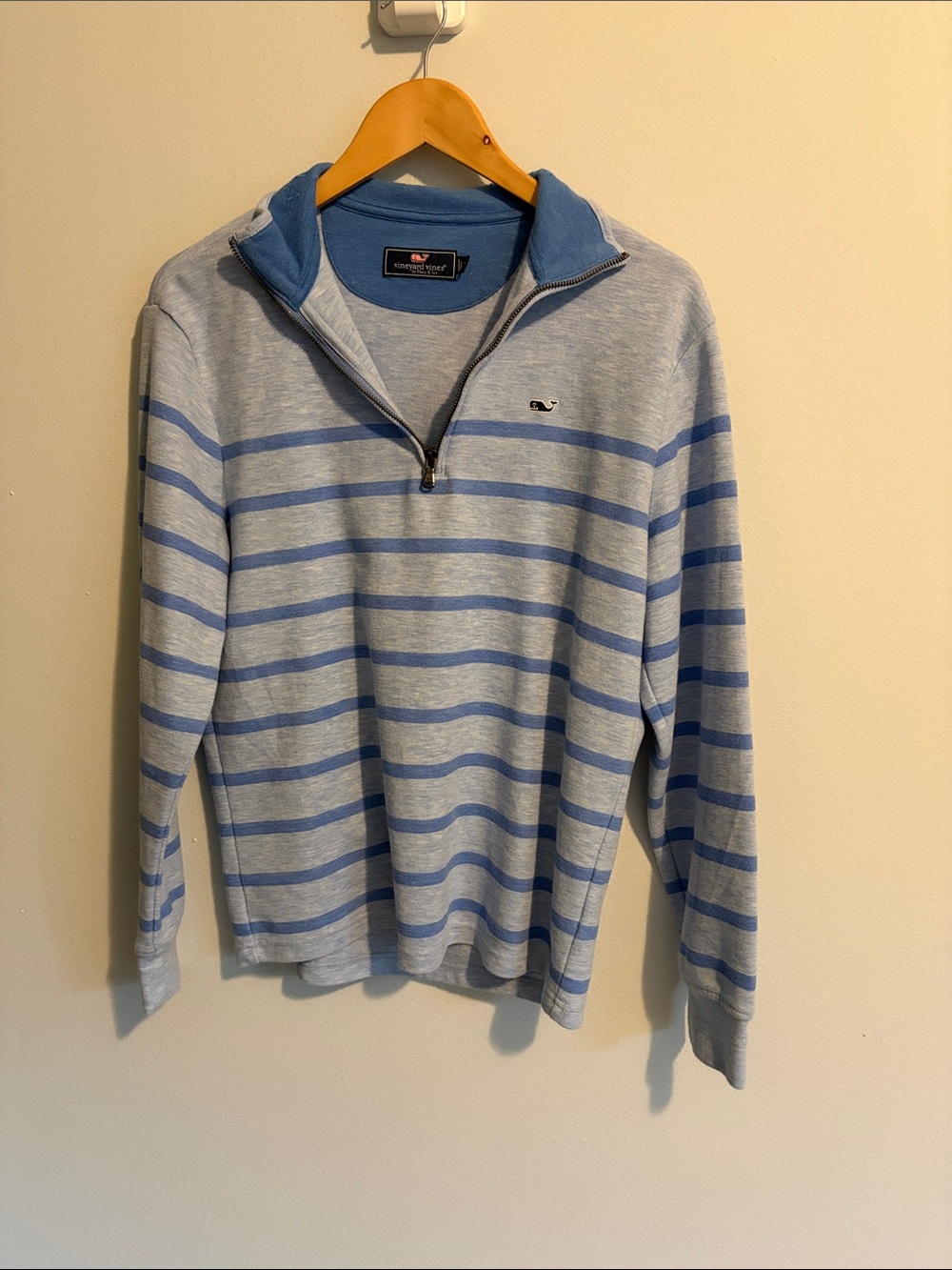 Vineyard Vines Light & Dark Blue Striped Quarter Zip Pullover